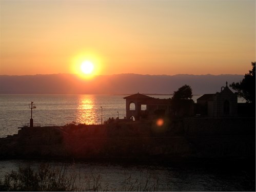 'Sunrise over Velebit'
Autor: Lucija Prelovec, Veli Lošinj & Canada